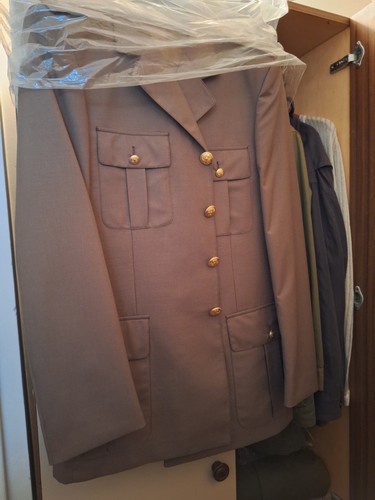 Uniforme invernale nuova - ,