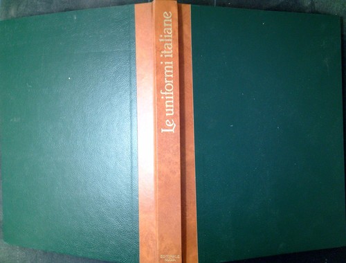 Uniformi italiane nelle - le,