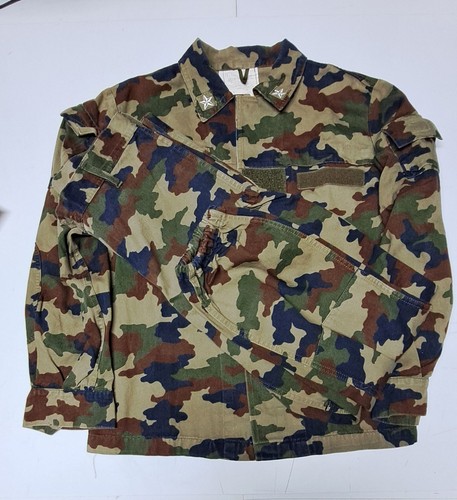 Rara uniforme mimetica - rara,